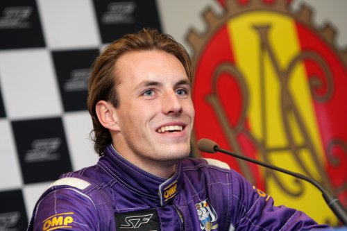 Yelmer Buurman gaat testen in Indy light